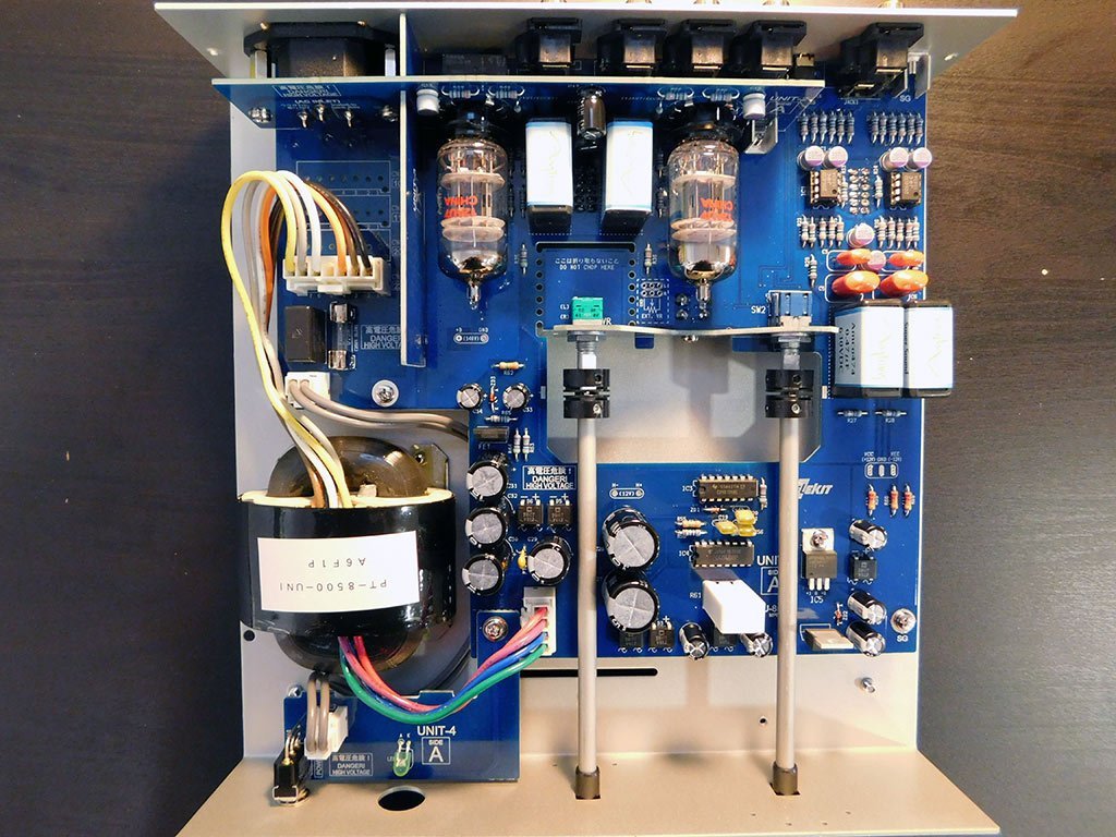 ELEKIT TU-8500 – Tube preamplifier DIY kit - Without tubes, No assembly