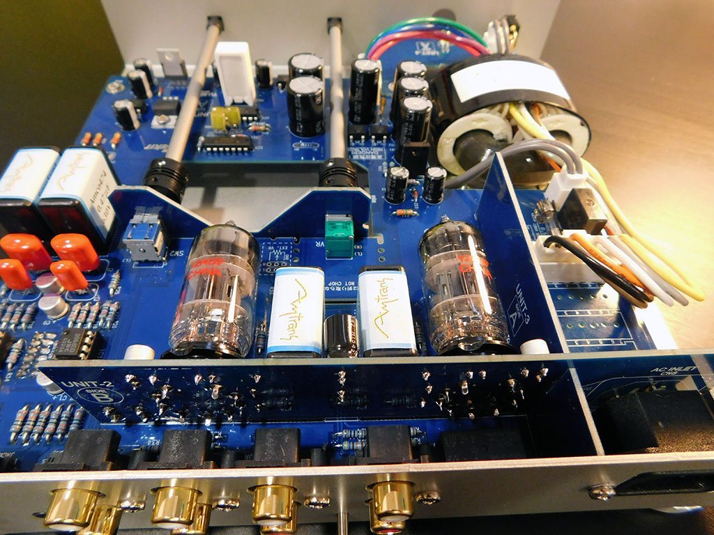 ELEKIT TU-8500 – Tube preamplifier DIY kit - Without tubes, No assembly