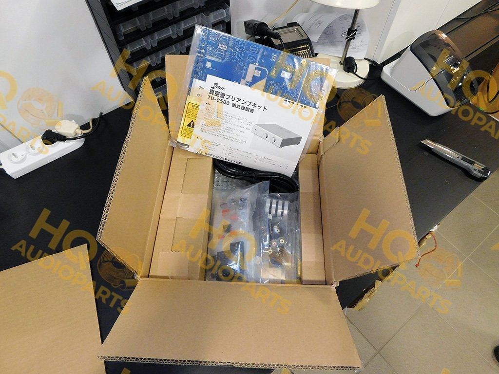 ELEKIT TU-8500 csöves előerősítő barkács készlet - JJ Electronic csőgarnitúrával, szerelés nélkül