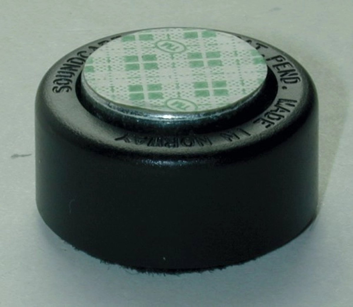 Tüske láb hangszóróhoz – Loudspeaker spike Pluto
