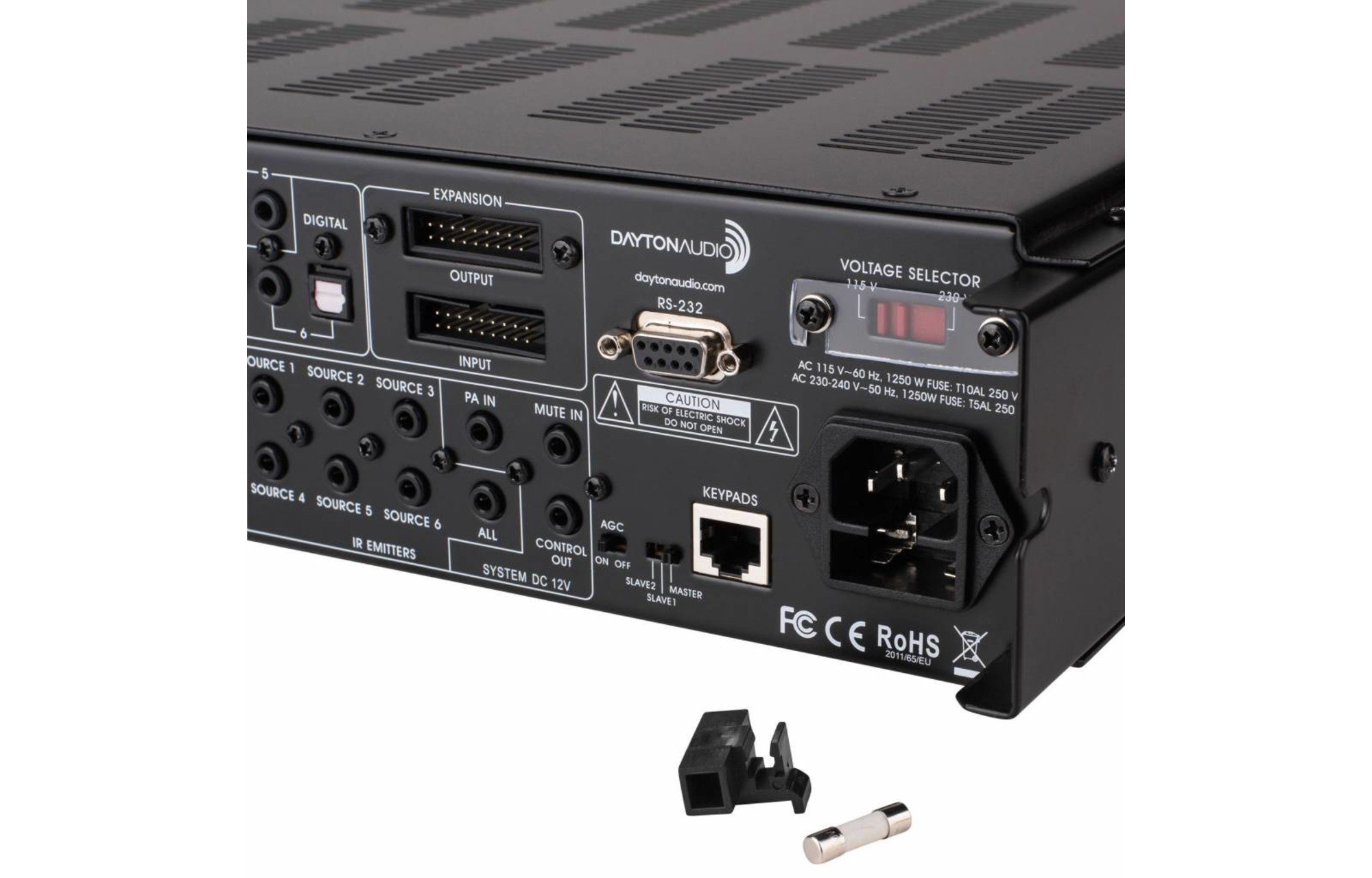 Dayton Audio DAX66 multi-room erősítő