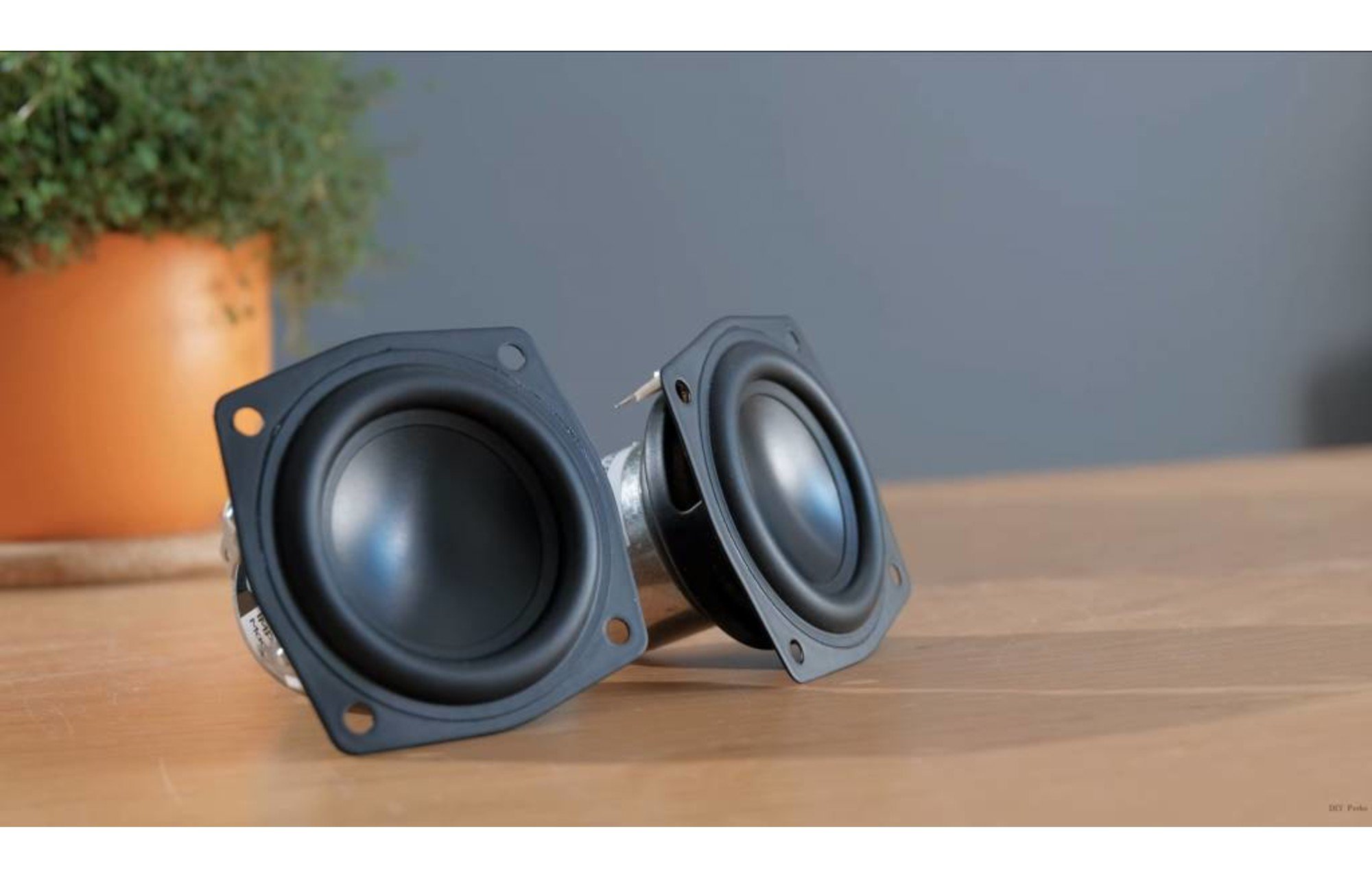 Dayton Audio ND65-8 2-1/2" Aluminium kónusz szélessávú meghajtó 8 Ohm