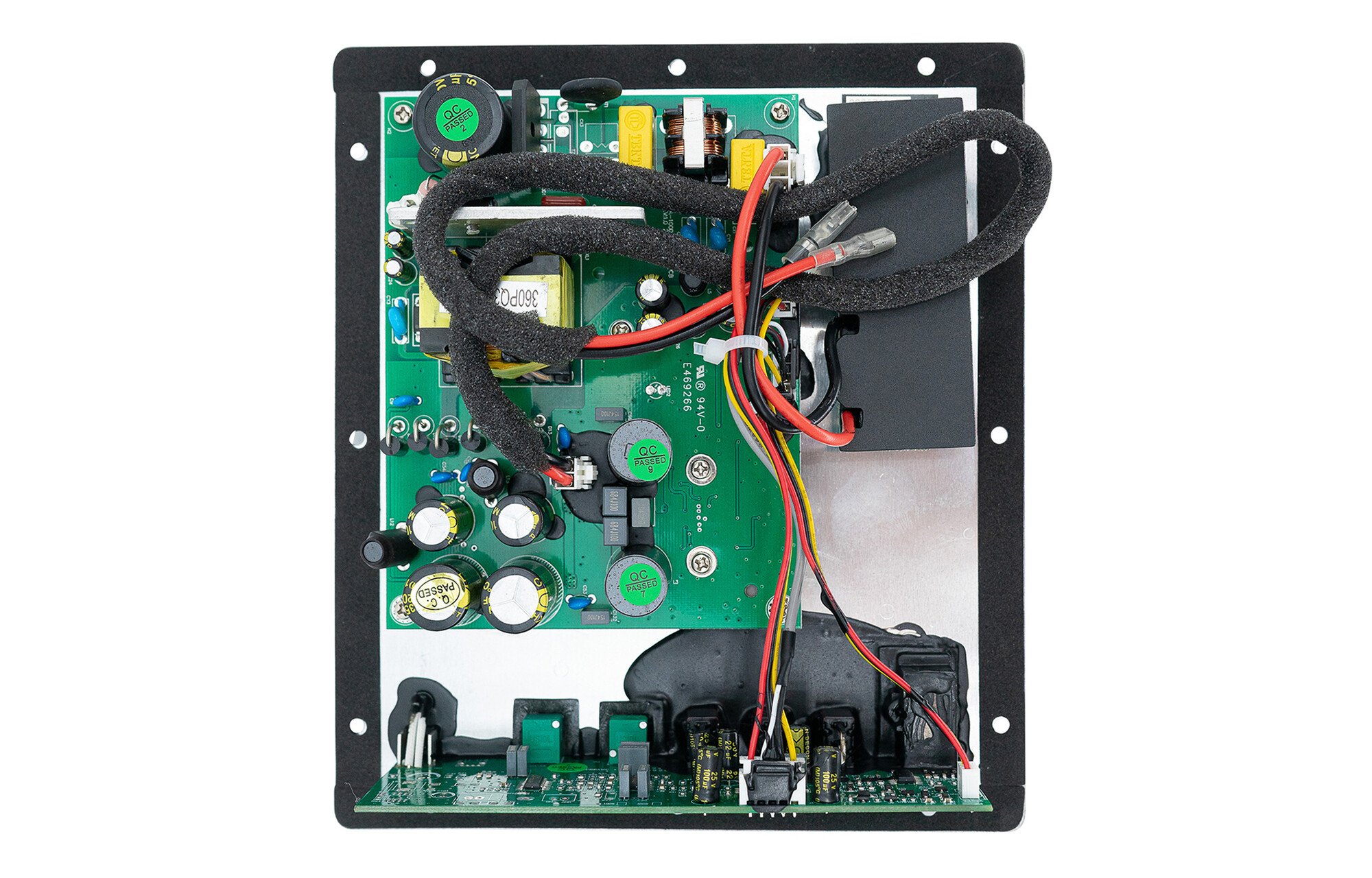 Dayton Audio SPA100-D 100 Watt Class-D submélysugárzó Panelerősítő