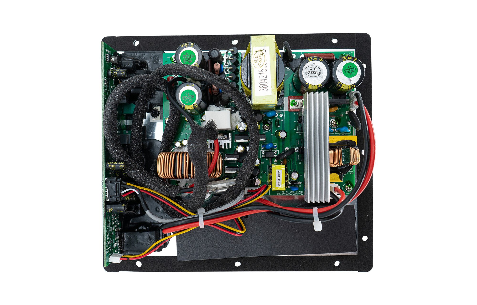 Dayton Audio SPA300-D 300 Watt Class-D submélysugárzó Panelerősítő