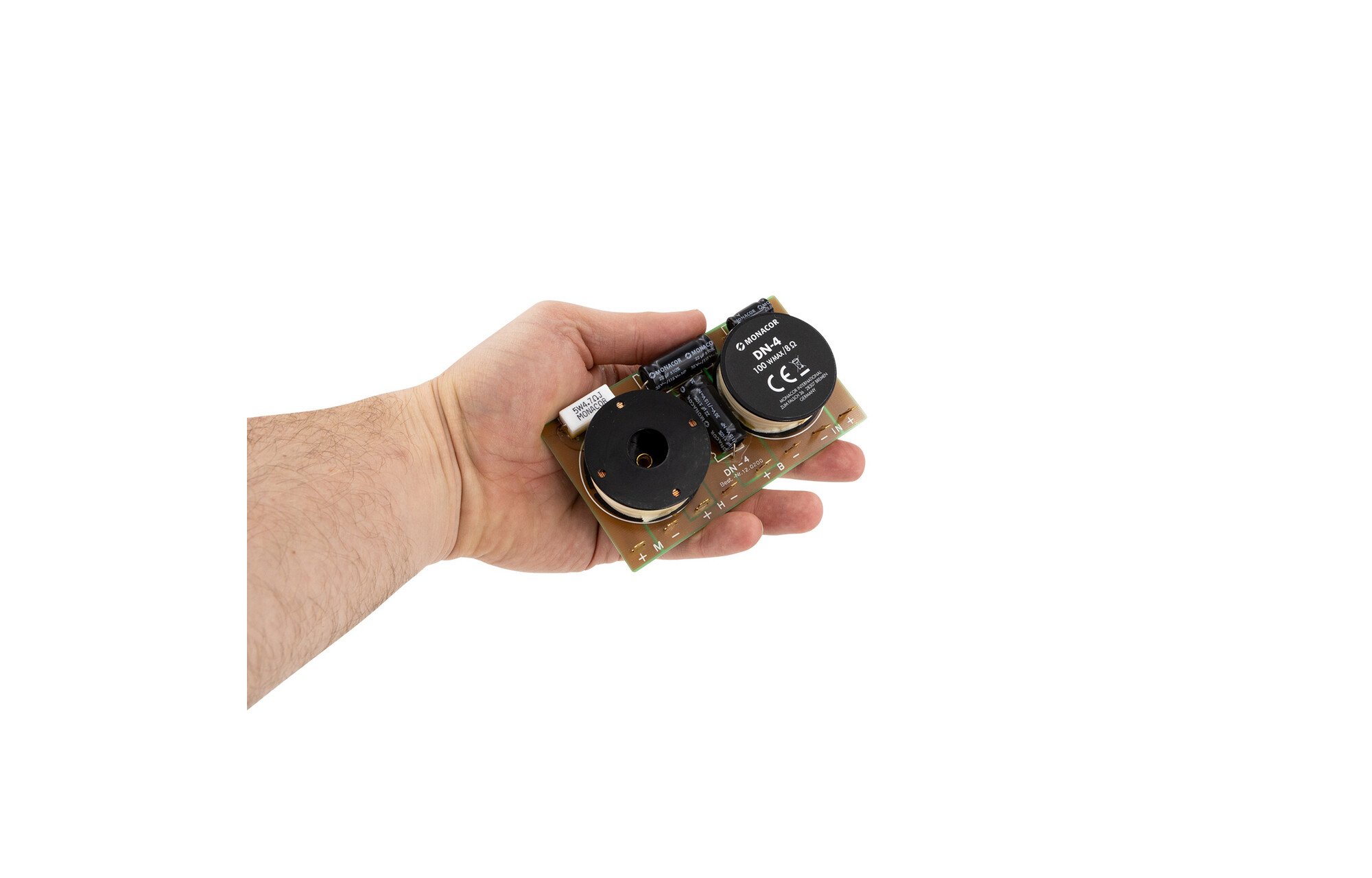 Monacor DN-4 3 utas hangváltó 650/6,000 Hz