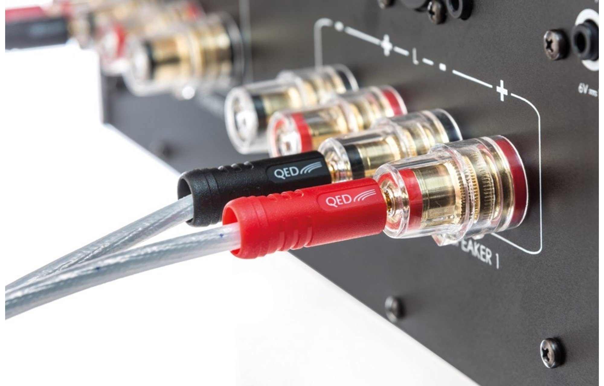 QED XT25 X-Tube technológiájú hangszórókábel