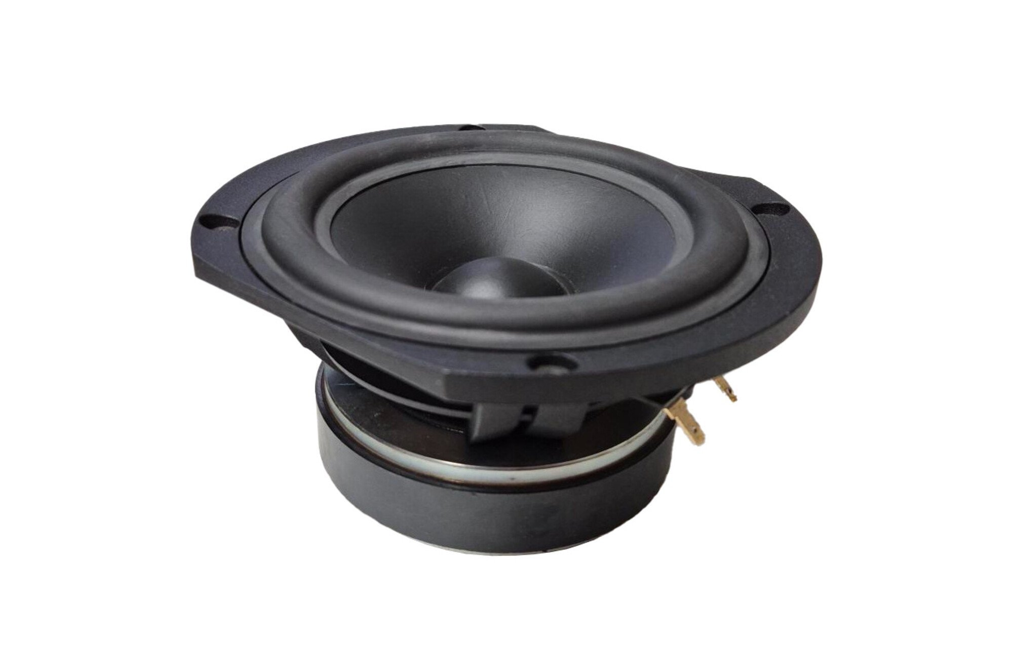 SB Acoustics SB15NRXC30-8-131T mélyközépsugárzó
