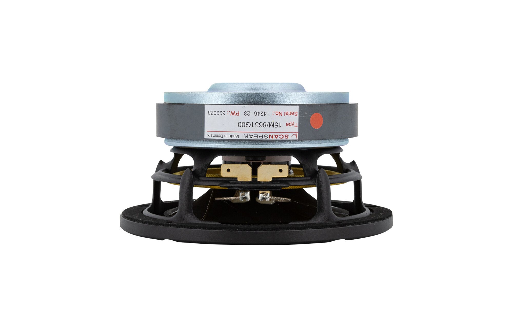 Scan-Speak Revelator 15M/8631G00 középsugárzó
