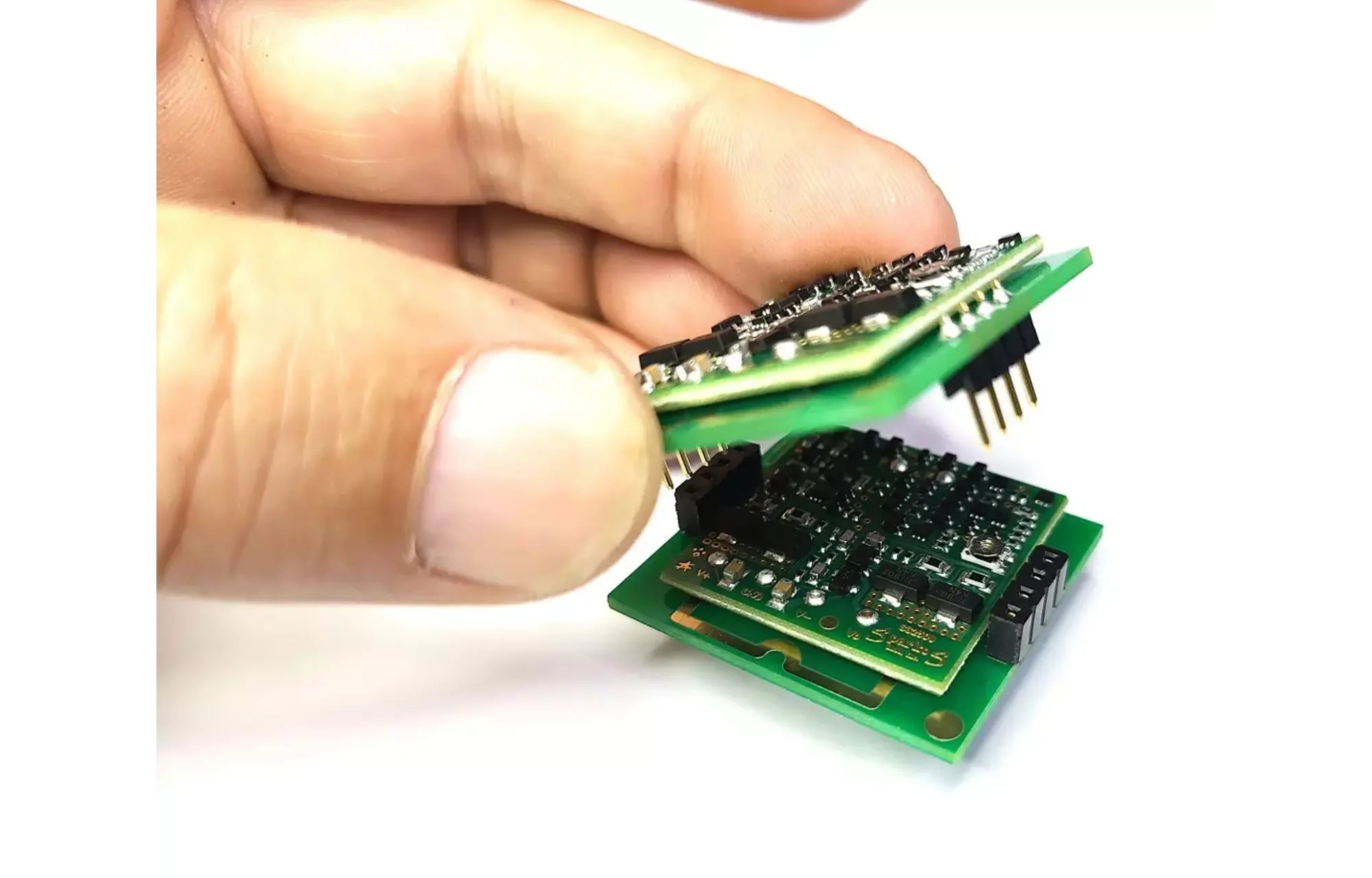 SparkoS PRO to DIP8 adapter 2X SS2590-el szerelve